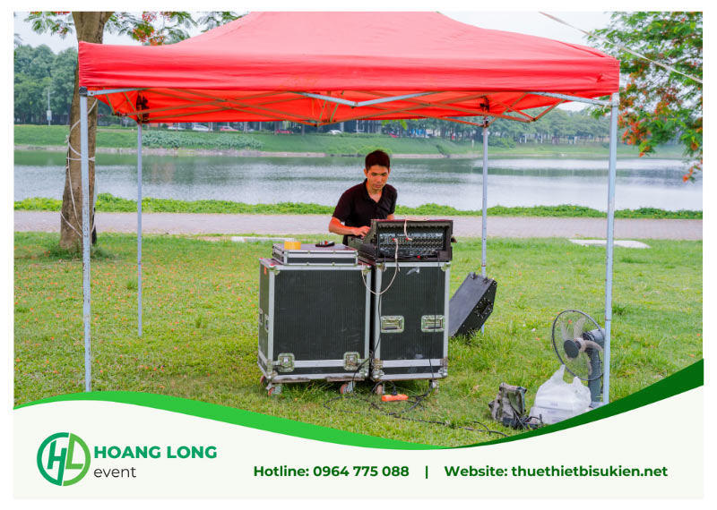 thiết bị tổ chức lễ bế giảng 